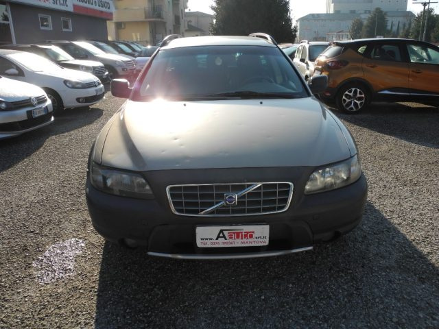 VOLVO XC70 usata, con Airbag laterali