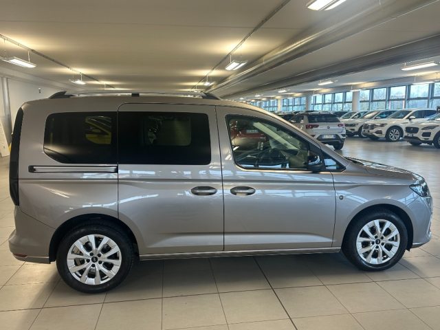 FORD Tourneo Connect usata, con Controllo trazione