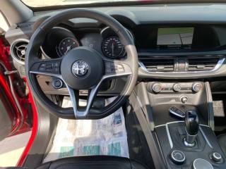 ALFA ROMEO Stelvio usata, con Sensore di luce