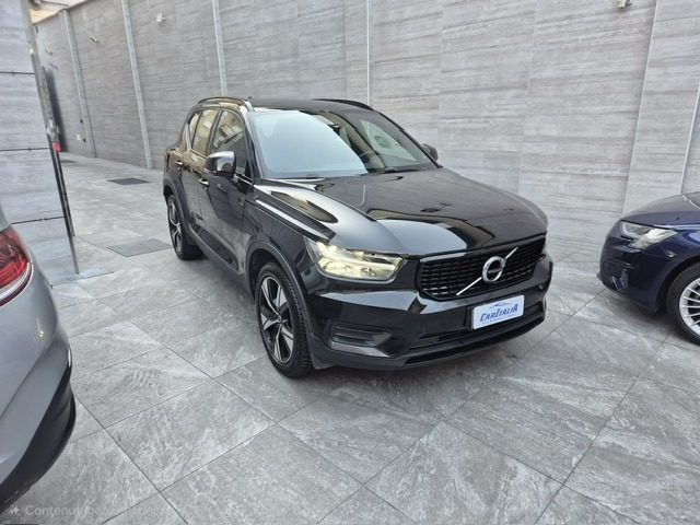 VOLVO XC40 usata, con Airbag laterali
