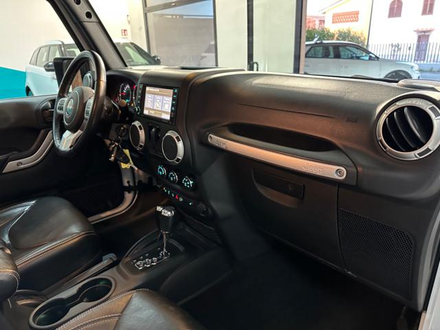 JEEP Wrangler usata, con USB