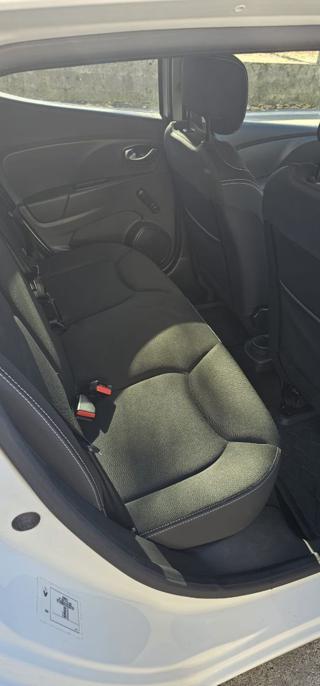 RENAULT Clio usata, con Controllo trazione