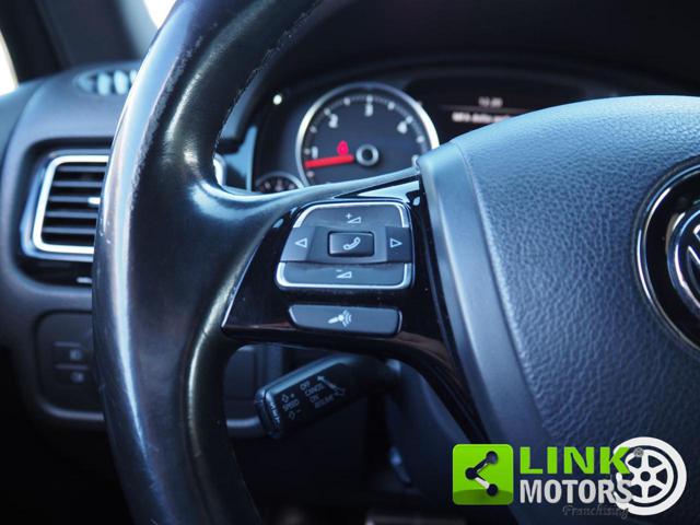 VOLKSWAGEN Touareg usata 33