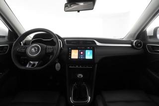 MG ZS usata 10