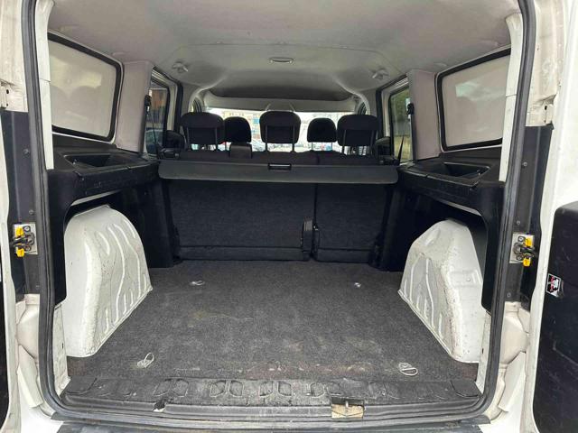 FIAT Doblo usata 16