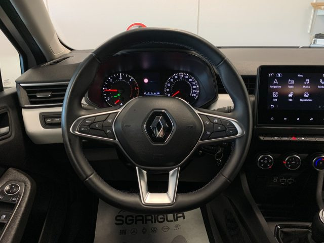 RENAULT Clio usata, con Interni in pelle