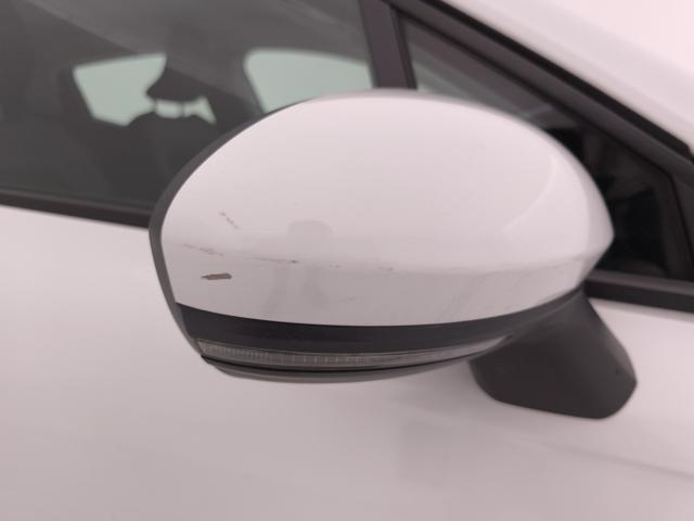 RENAULT Clio usata, con Fari full-led