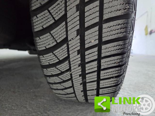 RENAULT Clio usata, con Cruise Control