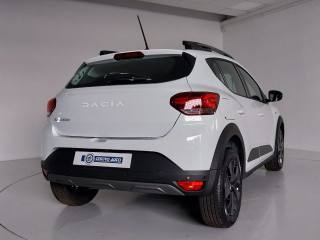 DACIA Sandero usata, con Luci diurne LED