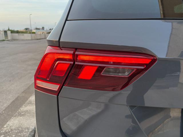 VOLKSWAGEN Tiguan usata, con Volante multifunzione