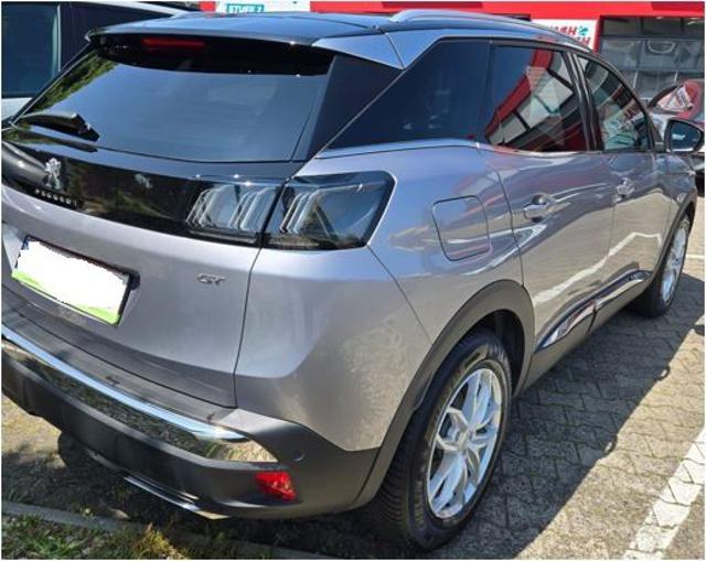 PEUGEOT 3008 usata, con Airbag