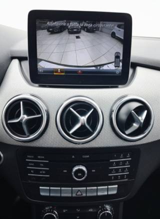 MERCEDES-BENZ B 180 usata, con Cerchi in lega