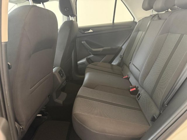 VOLKSWAGEN T-Roc usata, con Sensori di parcheggio posteriori