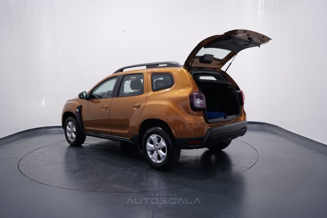 DACIA Duster usata 27
