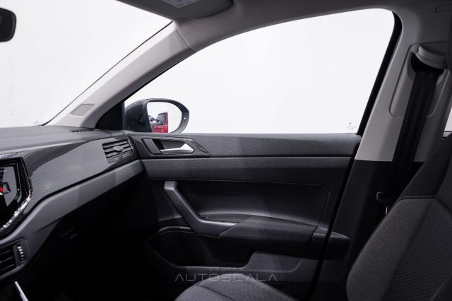 VOLKSWAGEN Taigo usata, con Fari LED