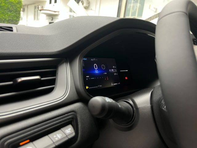 RENAULT Captur usata, con Cruise Control