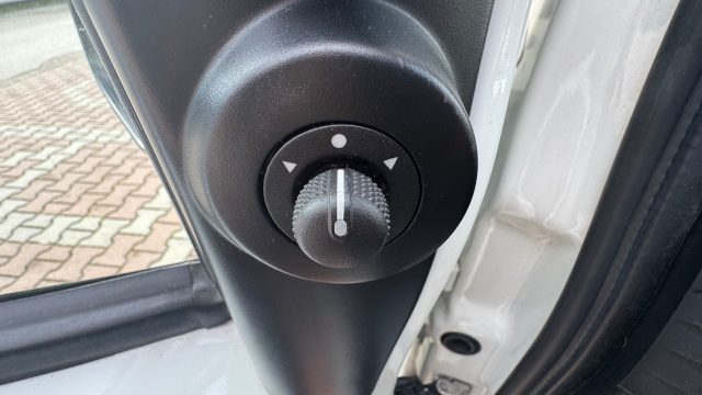 FIAT Fiorino usata, con Specchietti laterali elettrici