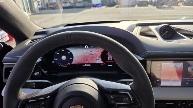 PORSCHE Macan usata, con Luci diurne LED