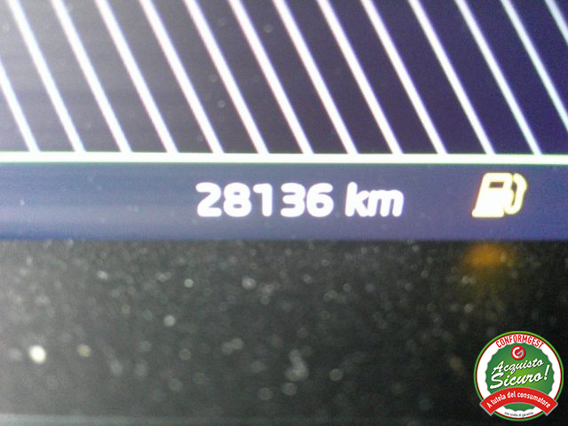 SKODA Karoq usata, con Bluetooth