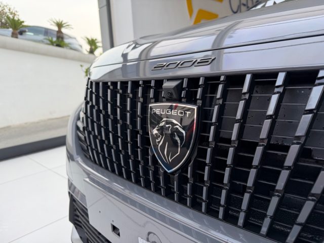 PEUGEOT 2008 usata, con Alzacristalli elettrici