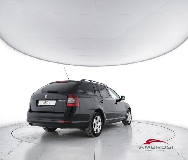 SKODA Octavia usata 2