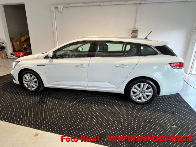 RENAULT Megane usata, con Controllo automatico clima