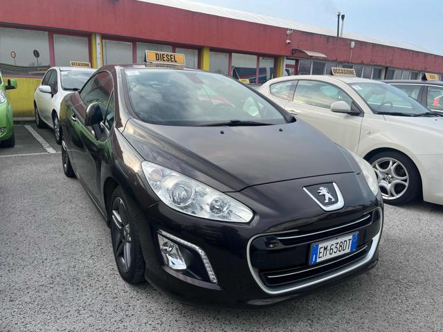 PEUGEOT 308 usata, con Airbag