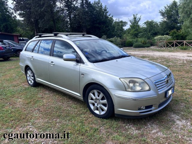 TOYOTA Avensis usata, con Airbag laterali