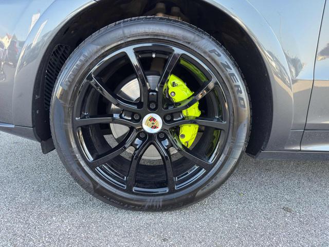 PORSCHE Cayenne usata, con Cerchi in lega