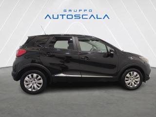 RENAULT Captur usata, con Autoradio