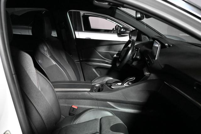 PEUGEOT 3008 usata, con Controllo automatico clima