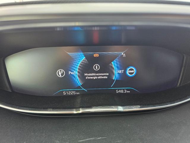 PEUGEOT 3008 usata, con Park Distance Control