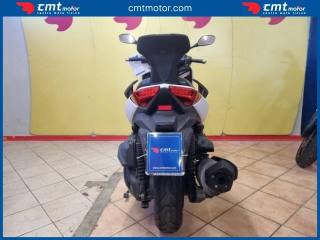 YAMAHA X-Max 400 usata 4
