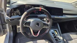 VOLKSWAGEN Golf usata, con Veicolo elaborato