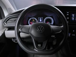 VOLKSWAGEN Caravelle usata, con USB