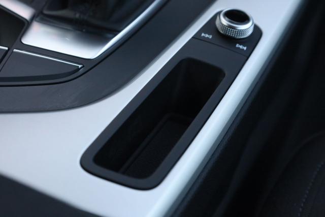 AUDI A4 usata, con Specchietti laterali elettrici