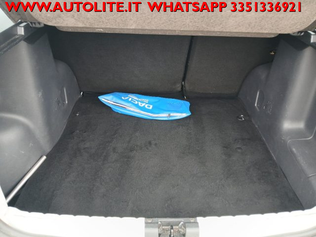 DACIA Duster usata, con USB