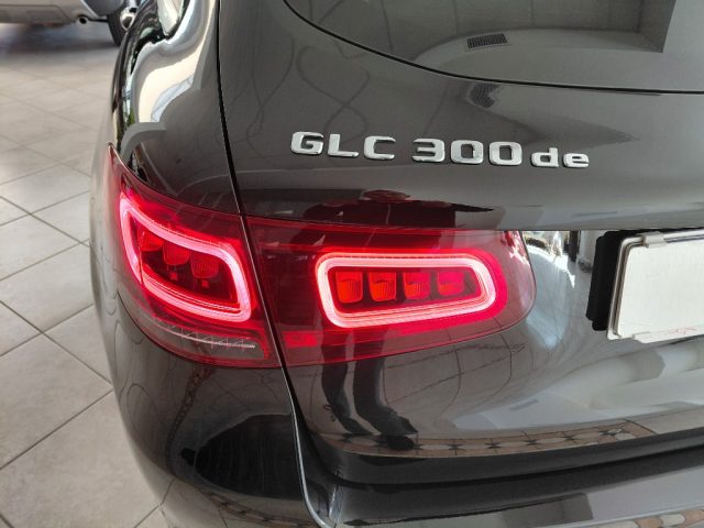 MERCEDES-BENZ GLC 300 usata, con Sedile posteriore sdoppiato
