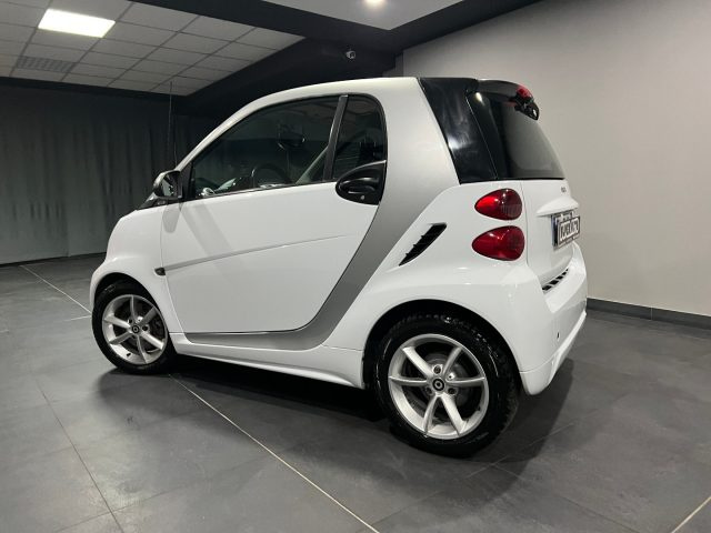 SMART ForTwo usata, con Autoradio