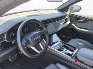 AUDI Q8 usata 9