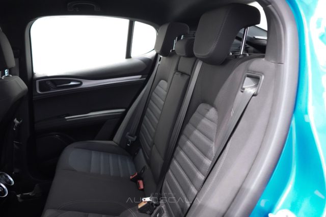 ALFA ROMEO Stelvio usata, con Volante multifunzione