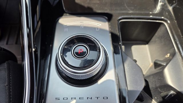 KIA Sorento usata, con Sensori di parcheggio anteriori