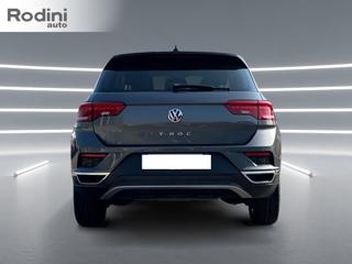 VOLKSWAGEN T-Roc usata, con Alzacristalli elettrici