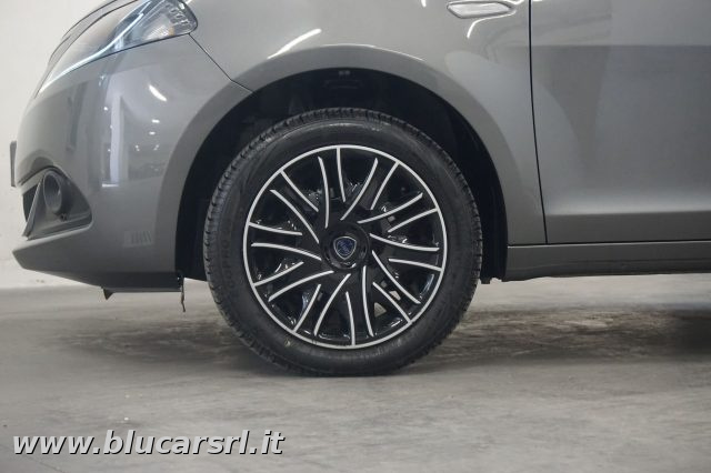LANCIA Ypsilon usata 18