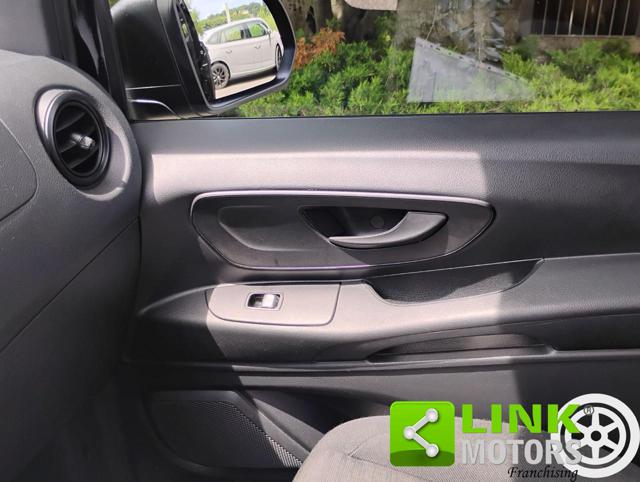 MERCEDES-BENZ Vito usata, con Servosterzo