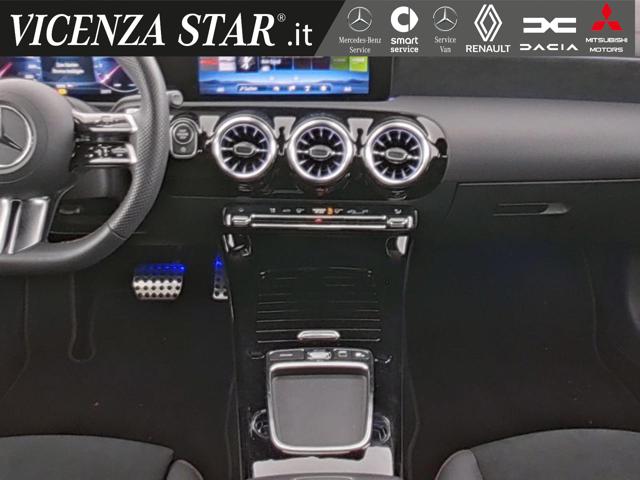 MERCEDES-BENZ CLA 200 usata, con Alzacristalli elettrici