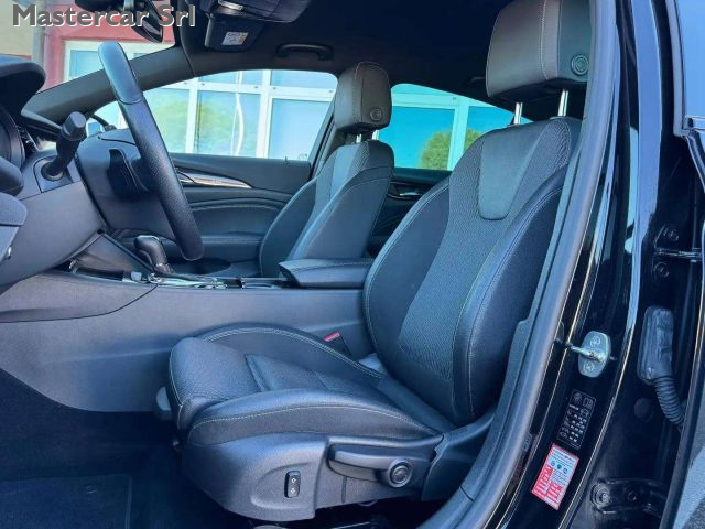 OPEL Insignia usata, con Lettore CD