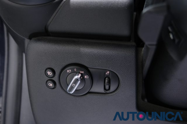 MINI Cooper usata, con Autoradio digitale