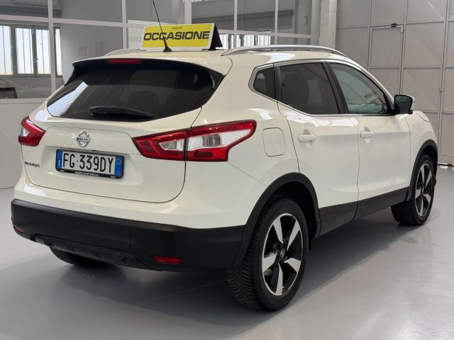 NISSAN Qashqai usata, con Autoradio