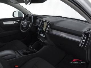 VOLVO XC40 usata 11
